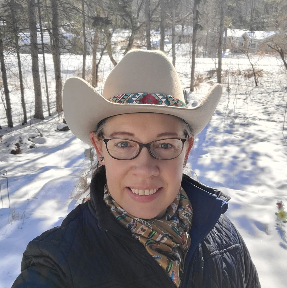 Meet your Posher, Carly